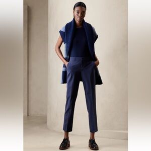 NWT Banana Republic Washable Wool Avery Pant  in Navy, Size 8